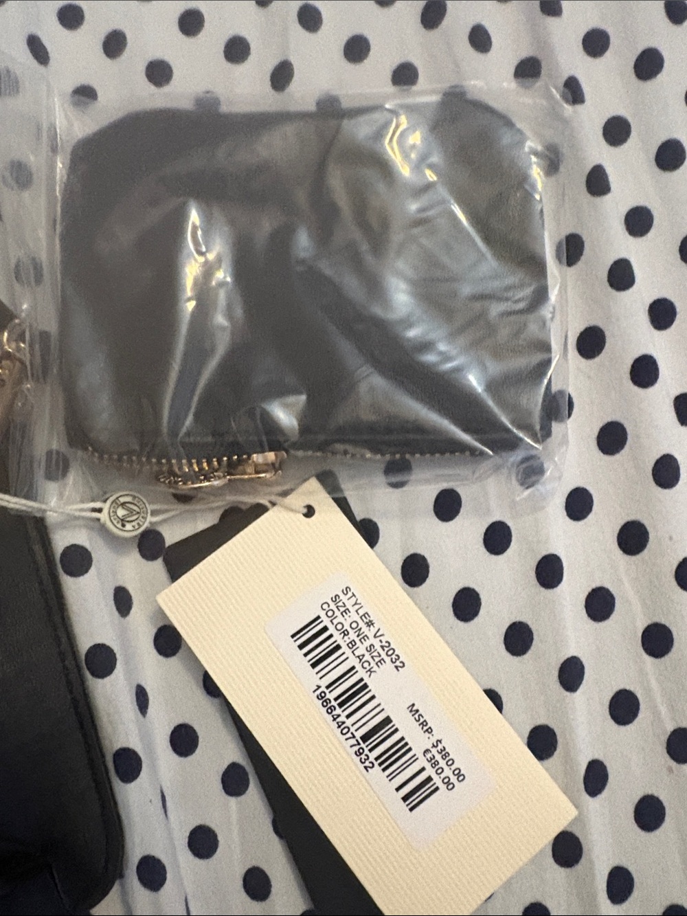 2pc Valentino Orlandi Crossbody
Diamond Quilt Bag NWT - Picture 7 of 16